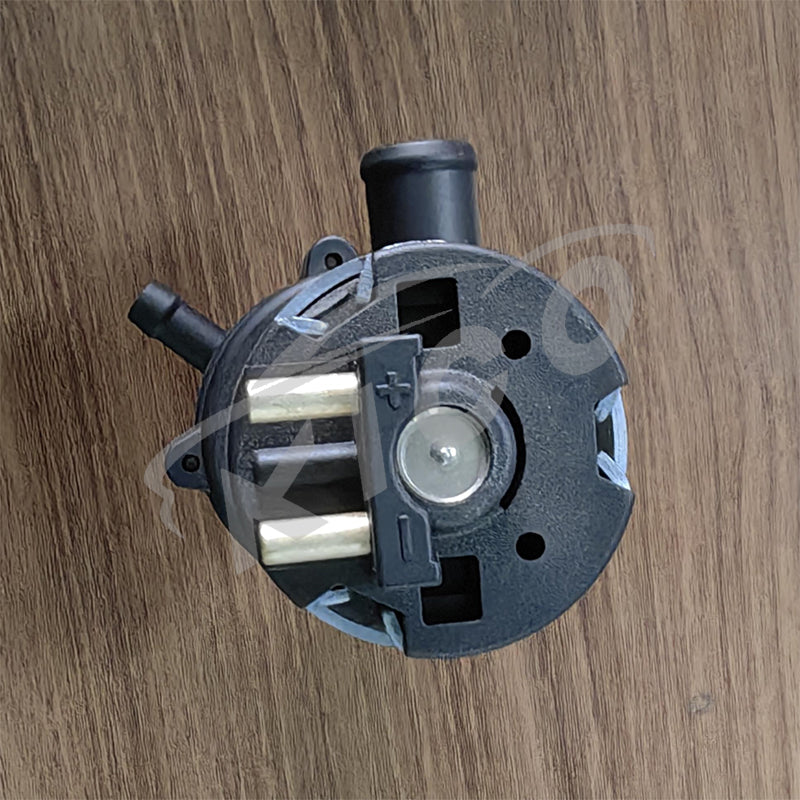 OE 0018353564 Auto Parts 12v Car Electric Auxiliary Brush Water Pump for Mercedes