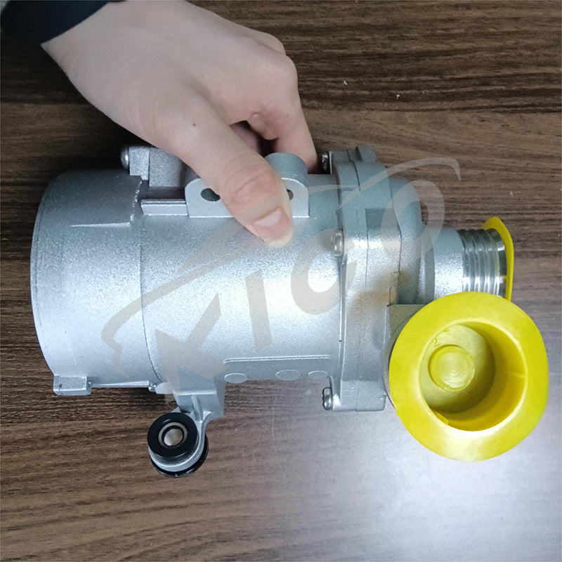 OE 11517586925 E60 N52 E66 E90 Auto Parts Engine Automotive Coolant 12v Dc Electric Water Pump for Cars