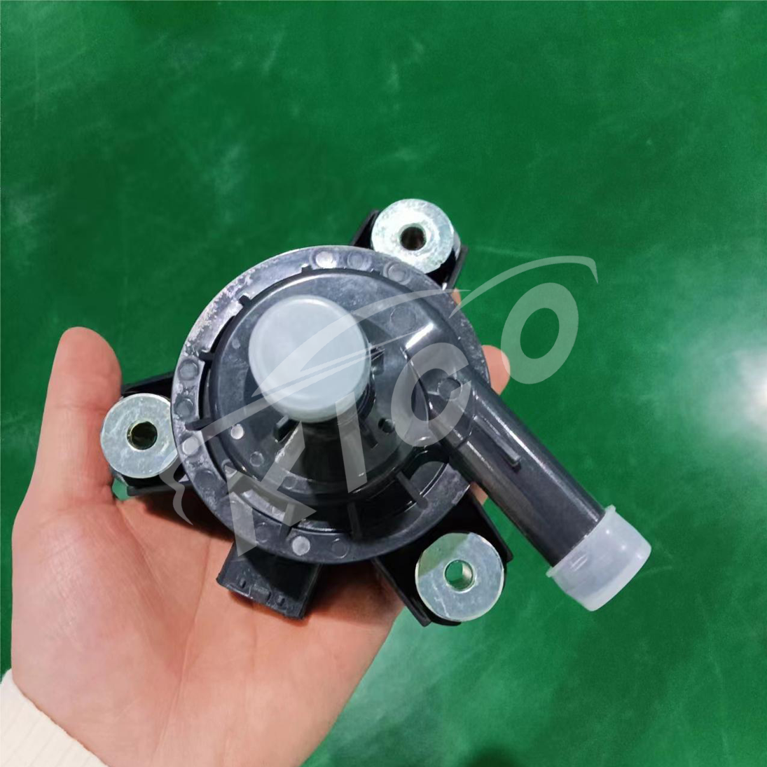 OE G9040-47090 G9040-52010 G9040-48020 Auto Parts Electric Auxiliary Water Pump for Toyota Cars Engine Cooling System