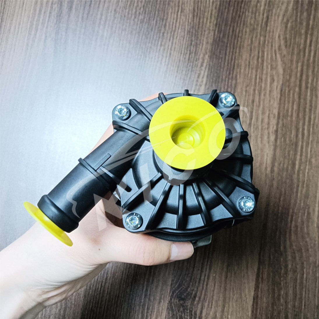 OE 7P0965567 7.06033.31.0 Manufacture Auto Part 12v DC Engine Electric Auxiliary Water Pump for Car Coolant System