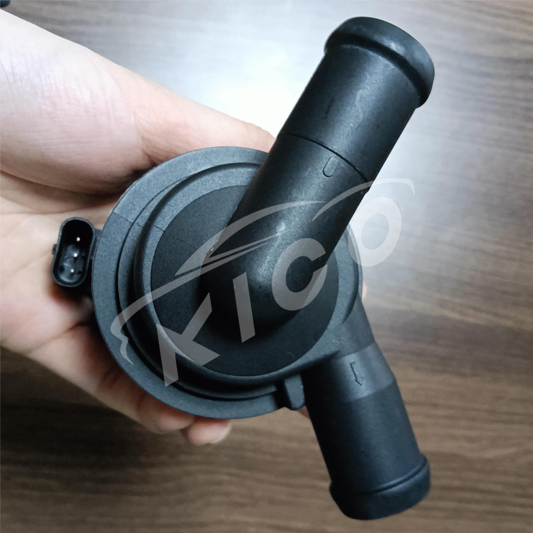 OE 03L965561A 12V DC Auto Electric Water Pump Auxiliary for Audi VW Car Engine Cooling System