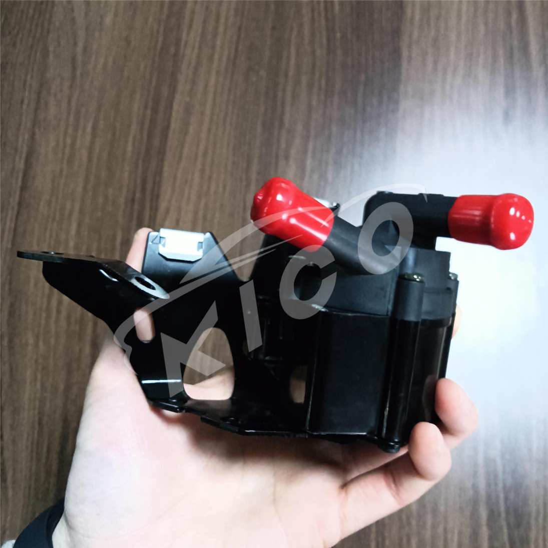 OE 11537619360 11517604525 Auto Electric Auxiliary Water Pump New Condition 12V DC for MINI Car Engine Coolant System