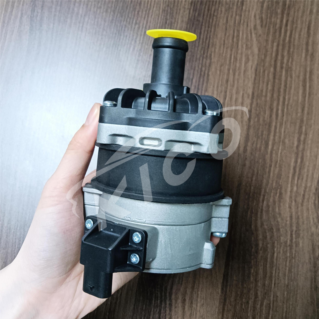 OE 4H0965567 4H0965569A 4H0965569 4H0965567A Manufacture Auto 12v DC Engine Electrical Water Pump Coolant System for Audi
