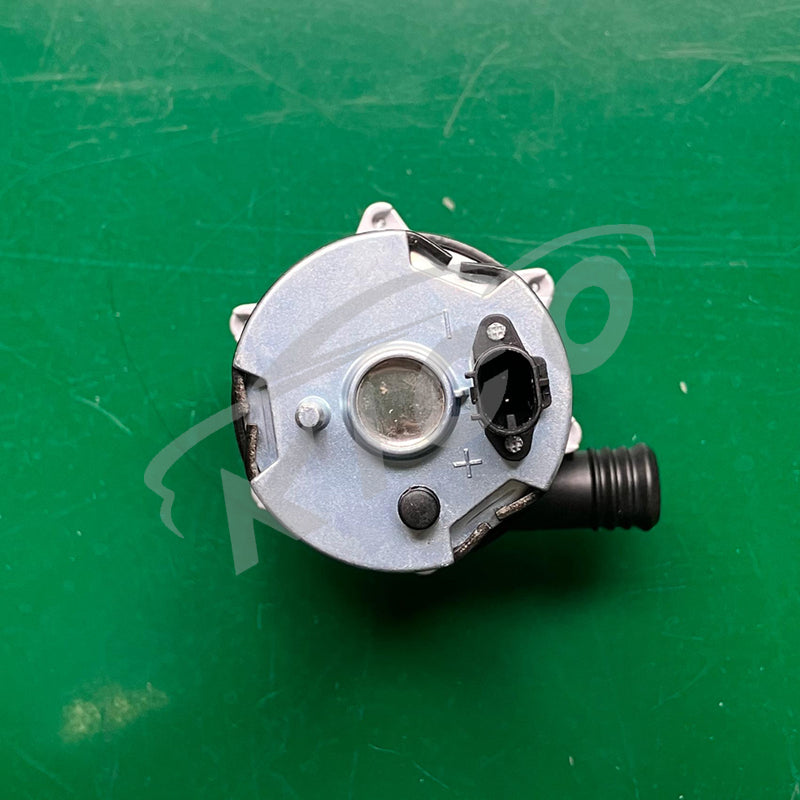 OE A0005000286 A0005000386 A0005504883 0392022010 Auto Parts 12v Car Electric Auxiliary Brush Water Pump for Mercedes