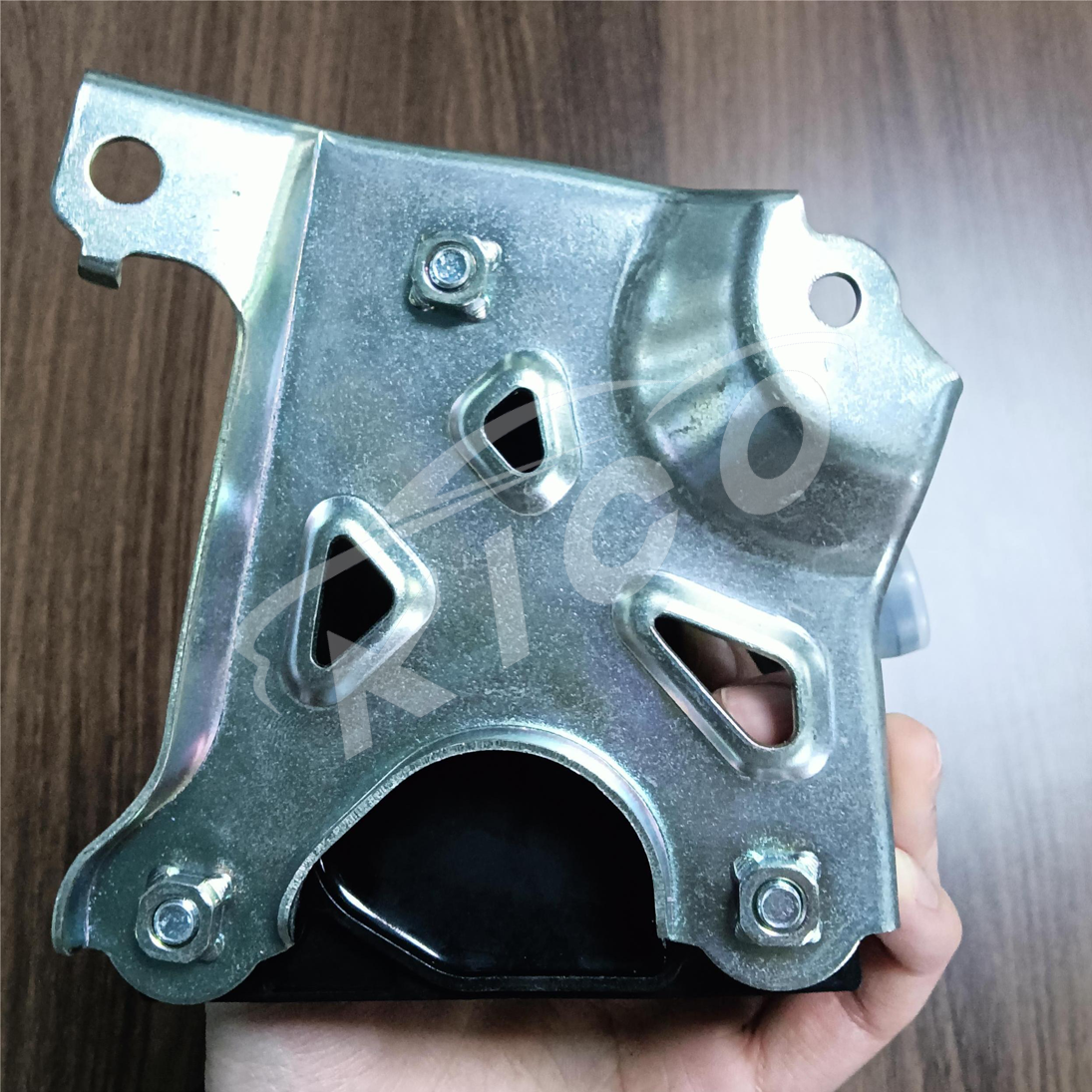 OEM G9020-47031 04000-32528 Auto 12v DC Electric Car Auxiliary Water Pump Automotive for Toyota Pruis