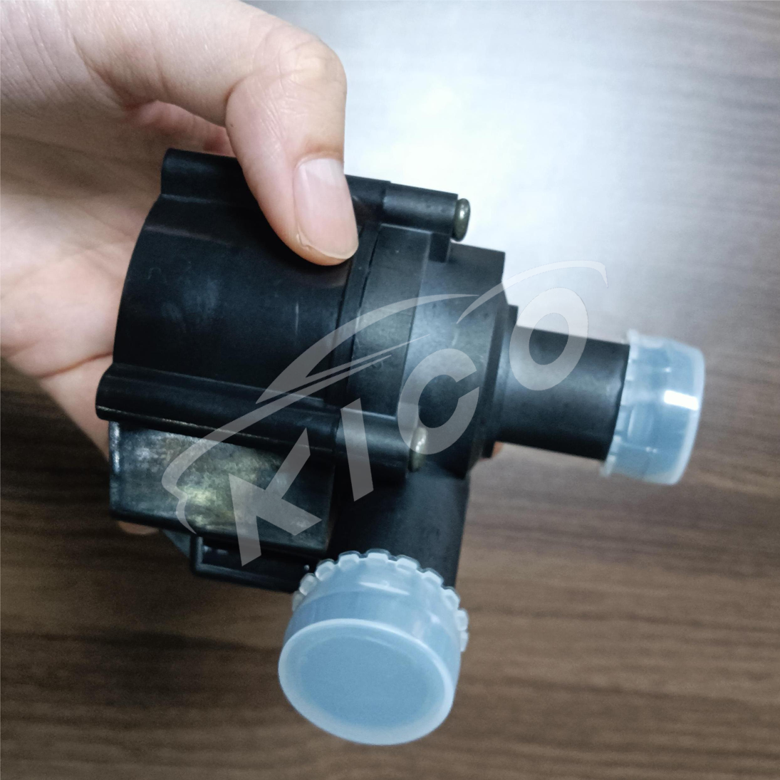 OE 06D121601 Auto Electric Auxiliary Water Pump Automotive Engine Coolant System for Audi Volkswagen Car 12V Dc